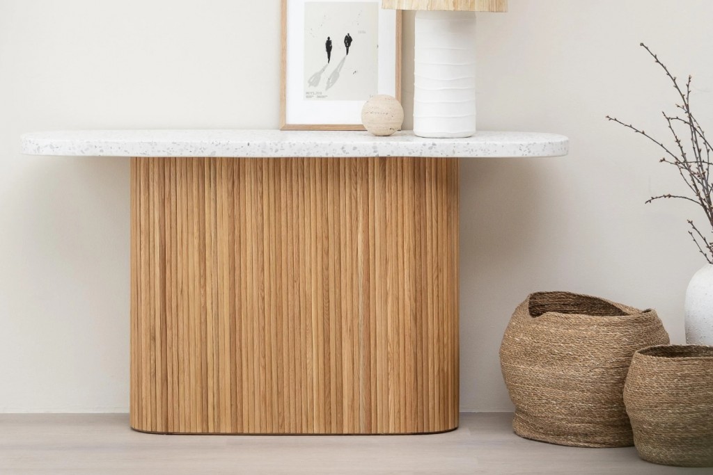 Gion Console - Stone Top | Highlight image 1