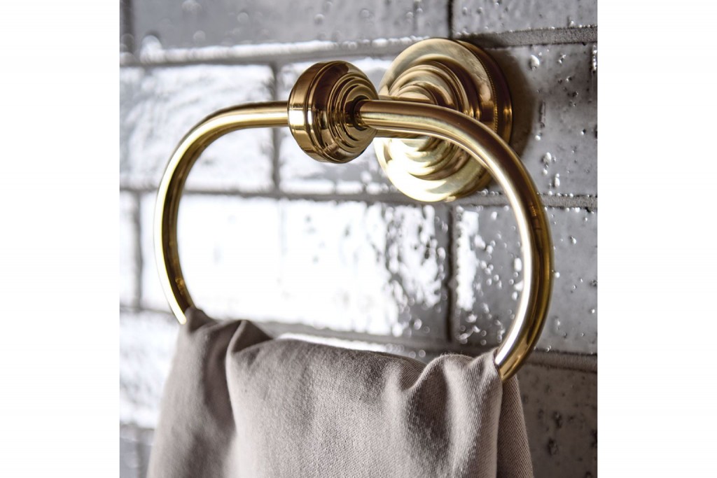 Aero Wall Mounted Towel Ring | Highlight image 1