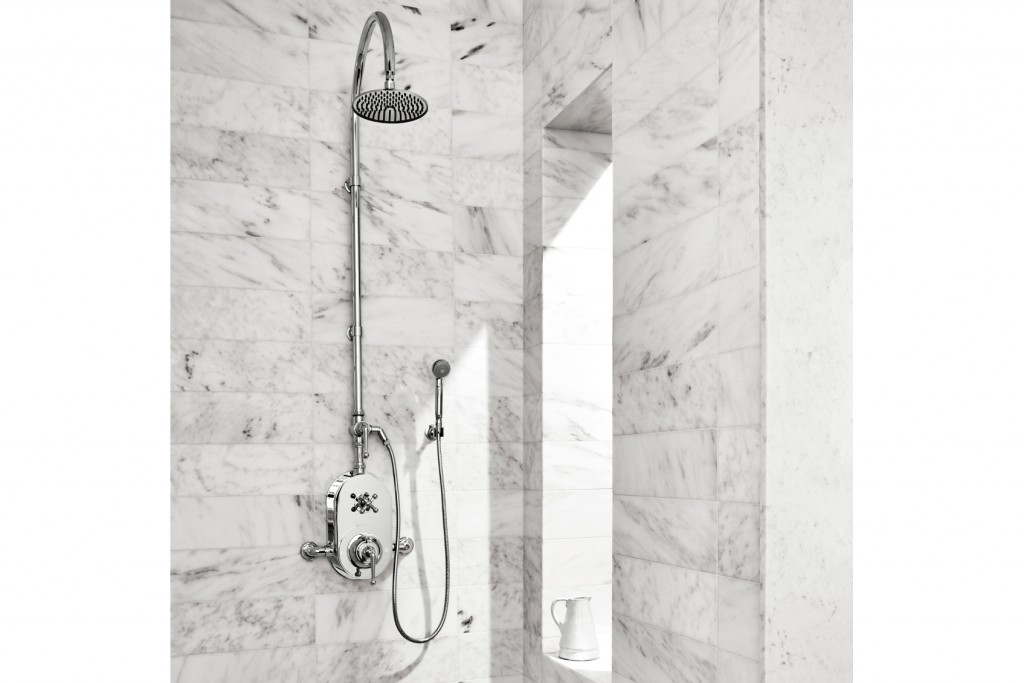 Dash Exposed Thermostatic Shower System with 8" Shower Head, Handshower, Metal Lever Diverter Handle, Metal Lever and Cross Handle | Highlight image 1