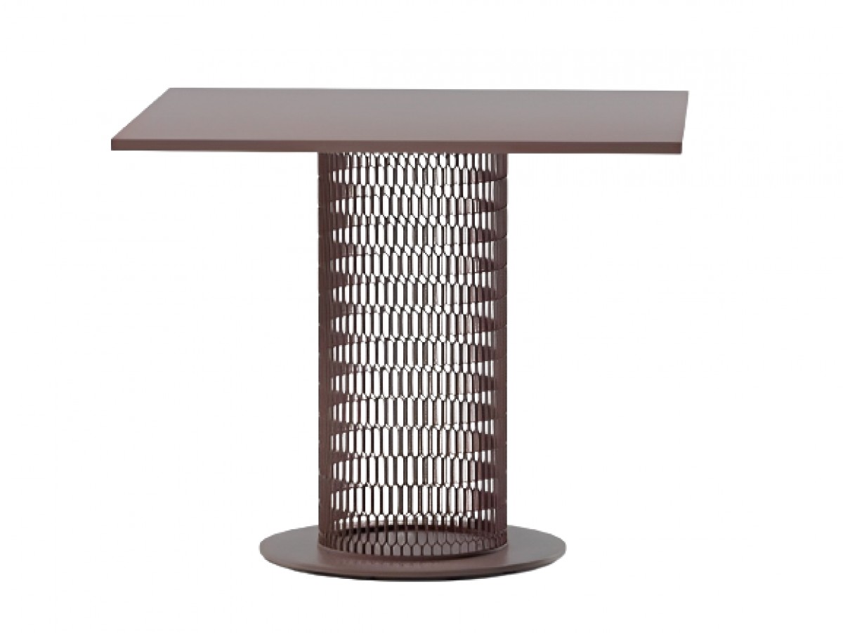 Mesh Low Dining Table 90x90 | Highlight image