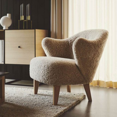 Ingeborg Lounge Chair, Sheepskin | Highlight image 2