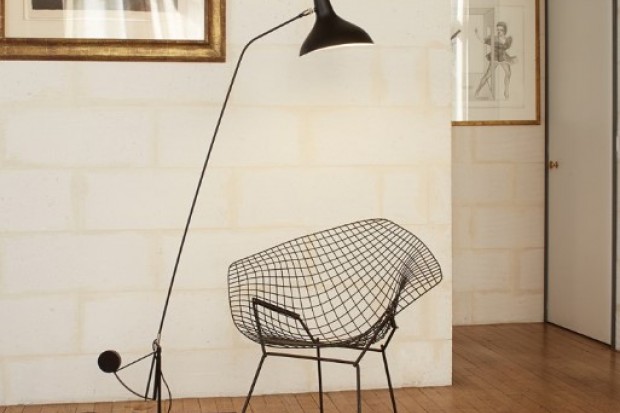 Mantis BS1 Floor Lamp | Highlight image 3