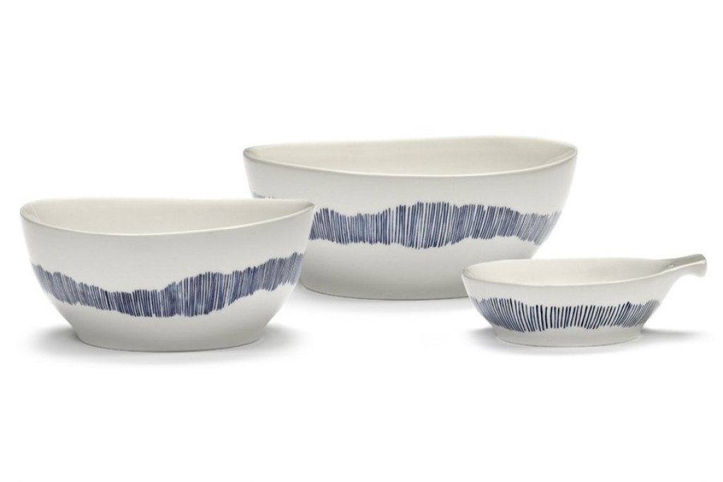 Feast Bowl - White Swirl-Stripes Blue | Highlight image 1