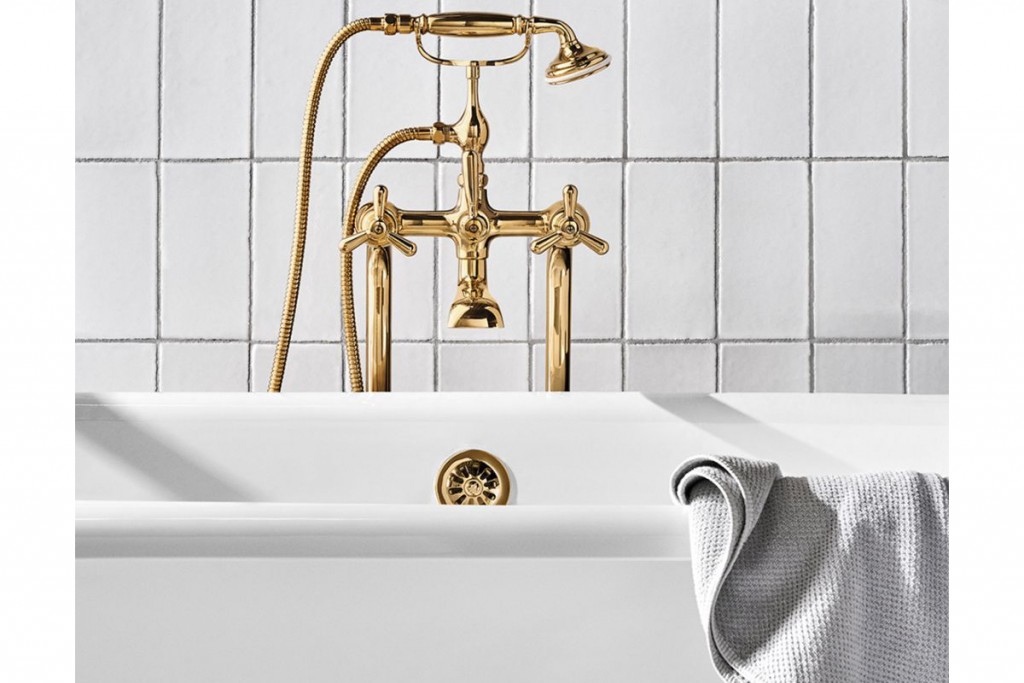Riverun Floor Mounted Exposed Tub Filler with Handshower and Tri-Spoke Handles | Highlight image 1