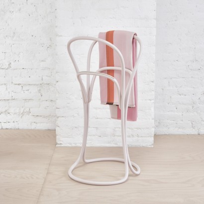 Petalo Coat Stand | Highlight image 2