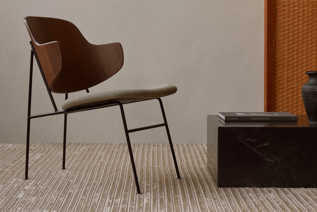 The Penguin Lounge Chair, Upholstered Seat | Highlight image 1