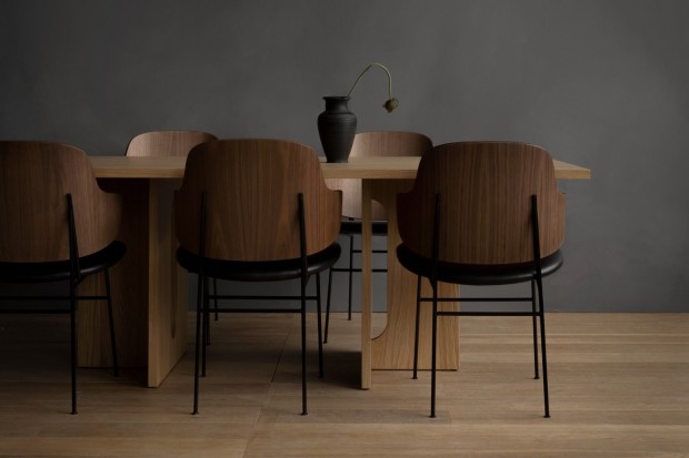 The Penguin Dining Chair, Upholstered Seat | Audo Copenhagen | CHANINTR