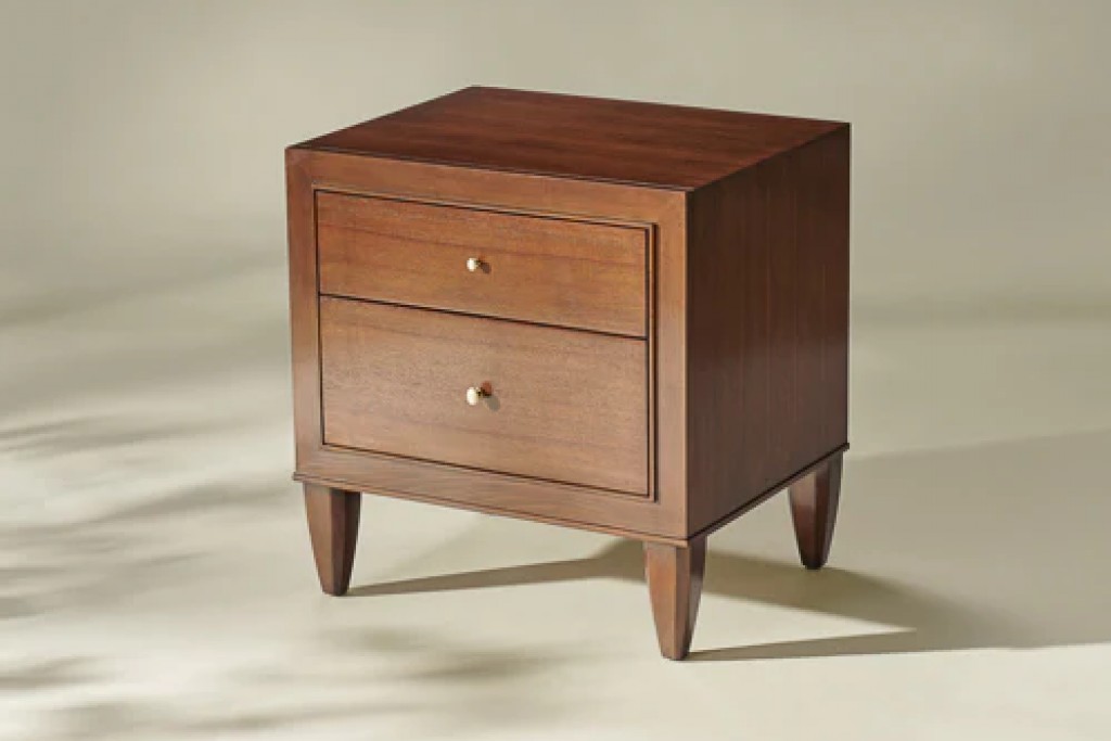 BeBe Petite Nightstand | Highlight image 1