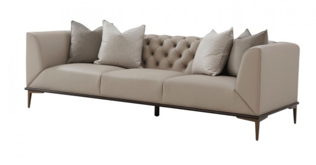 Danniell Sofa