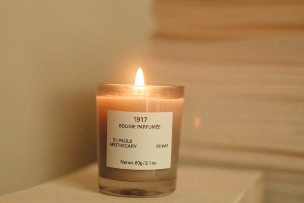 1917 Scented Candle 60 g | Highlight image 3