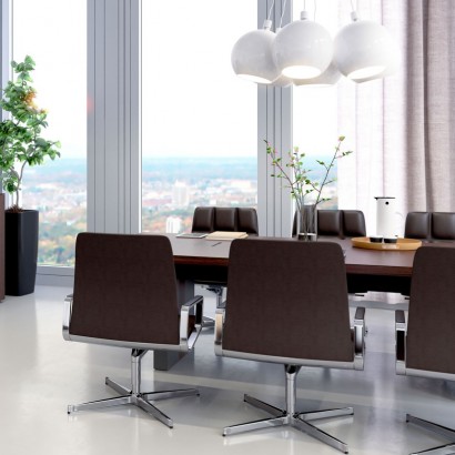 Leadchair Executive Swivel Chair, 4-Star Base, Arm with Leather Pad - Low Back | Highlight image 2