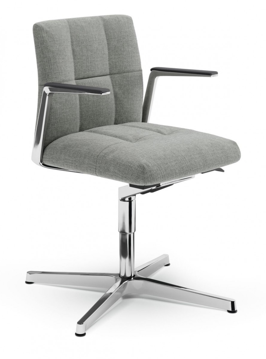 Leadchair Management Soft Swivel Chair, 4-Star Base and Arm with Leather Pad - Low Back