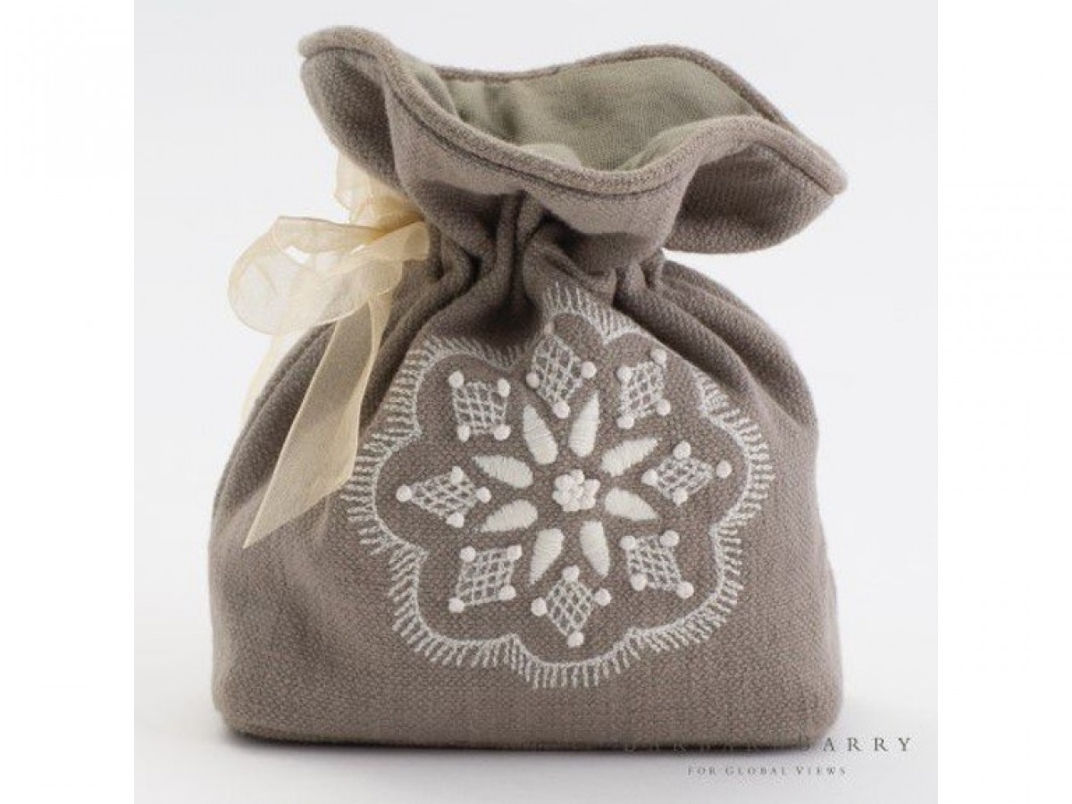 Snowflake Sachet - Bark