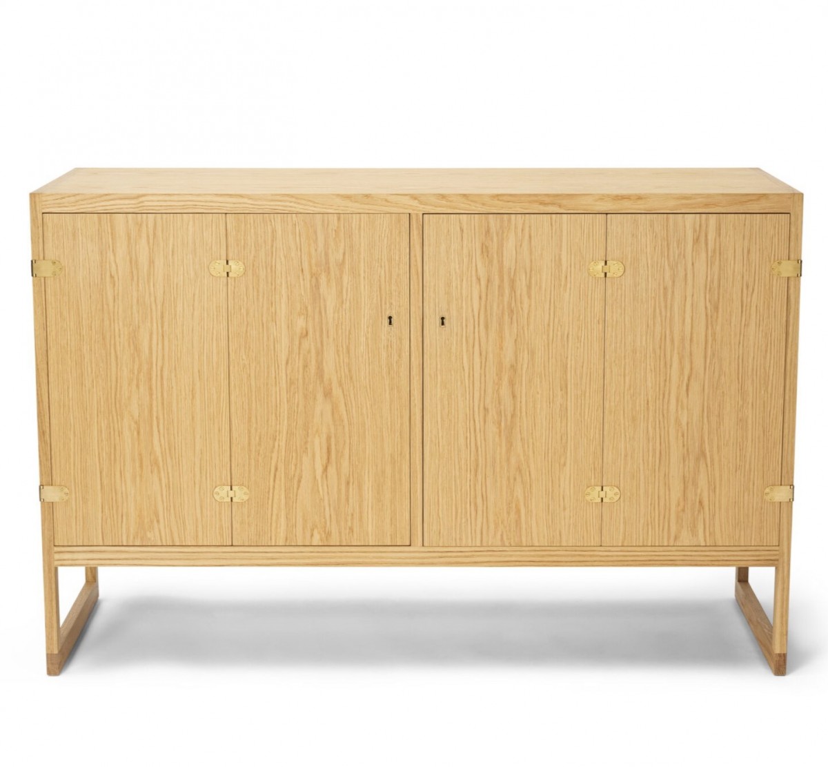 BM0057 Sideboard