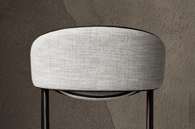 Folium Counter Stool | Highlight image 3