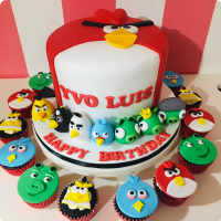 Angry Birds Angry Birds Custom Cake