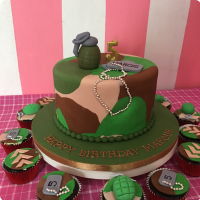 Camouflage Army Soldiers & Police Custom Cake