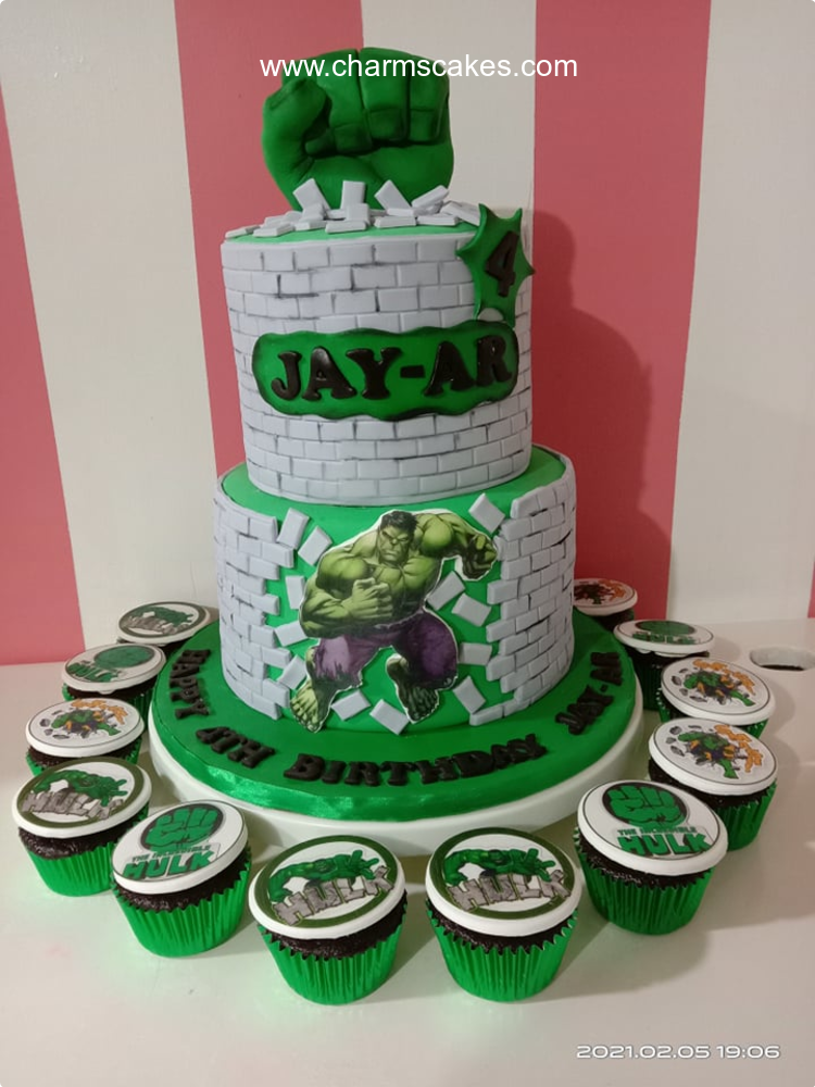 Hulk Smask Avengers Custom Cake