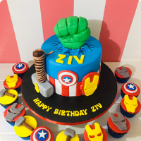 Ziv's Avengers Custom Cake