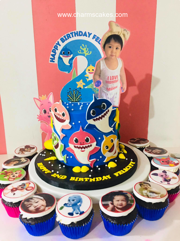 Felicity Baby Shark Custom Cake