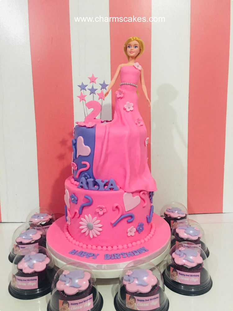 Alya's Barbie Custom Cake