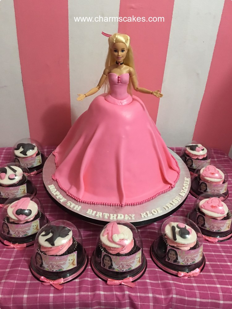 Barbie doll Barbie Custom Cake