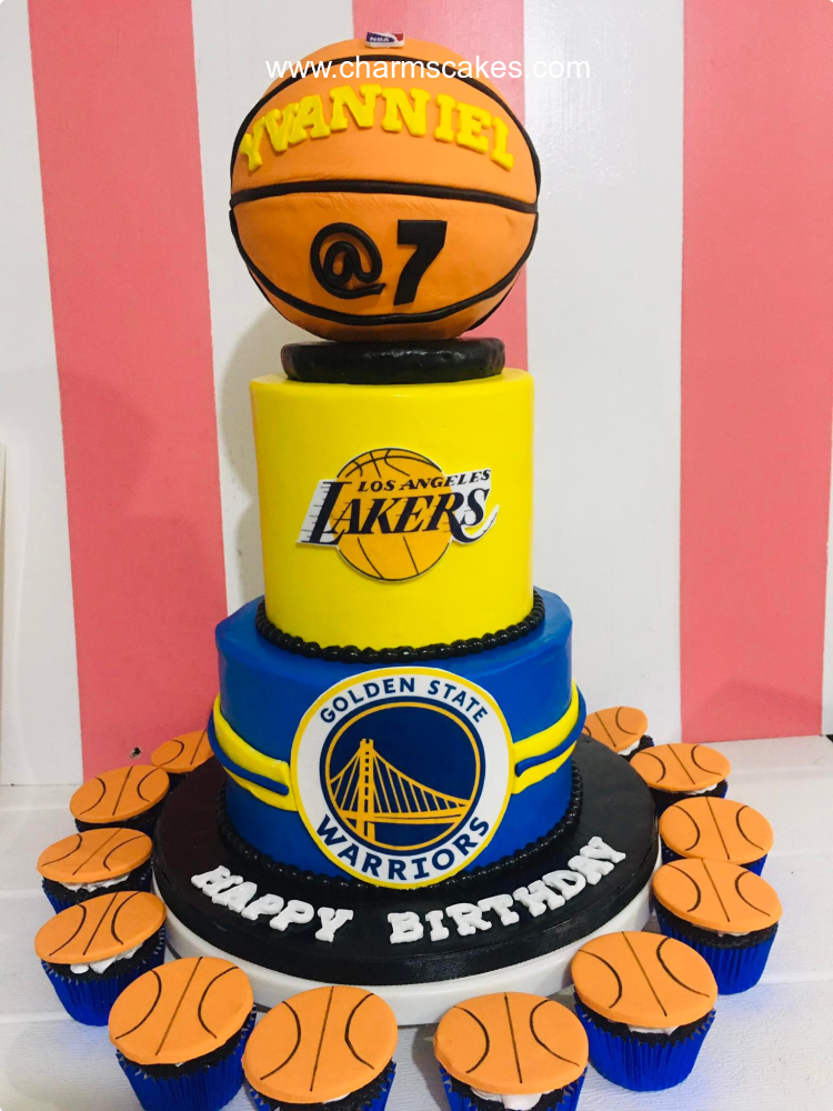 Yvanniel's Basket Ball Custom Cake