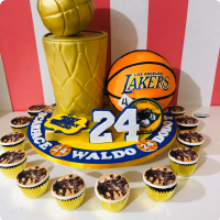 Lakers Basket Ball Custom Cake