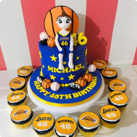 Mike @ 46 Basket Ball Custom Cake