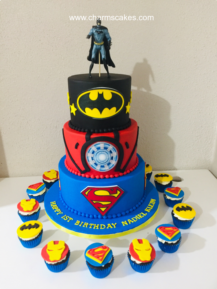 Versus Batman Batman Custom Cake