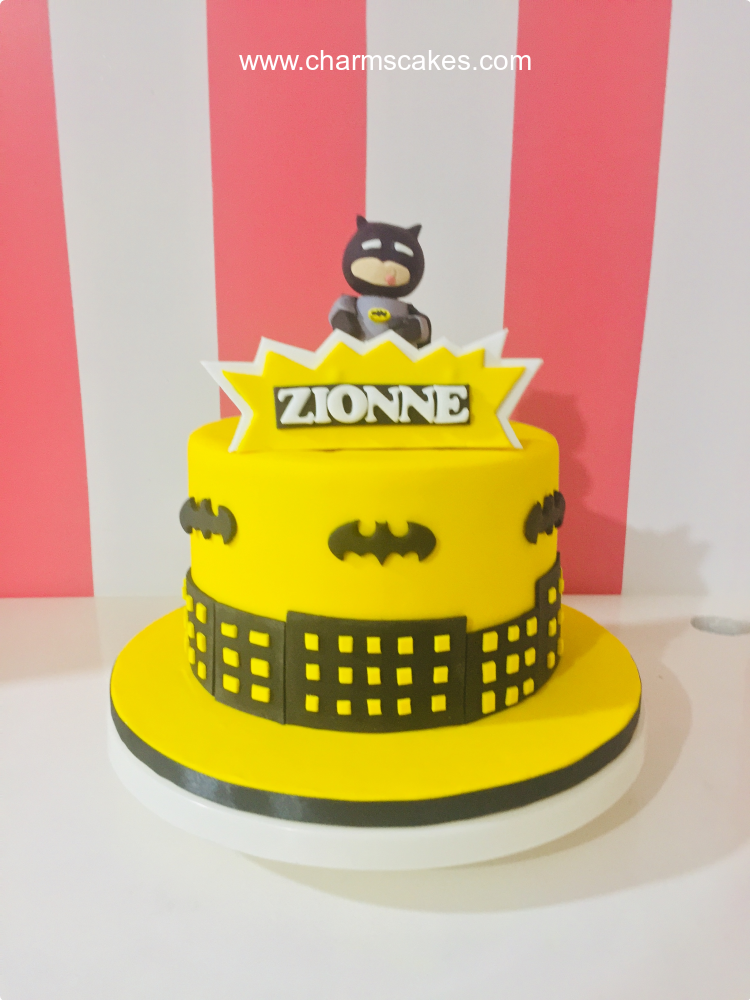 Baby Batman Batman Custom Cake