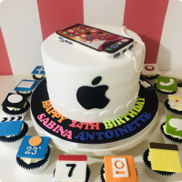 Apple Business Custom Cake