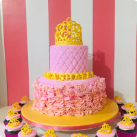 Raffles & Crown Crowns Custom Cake