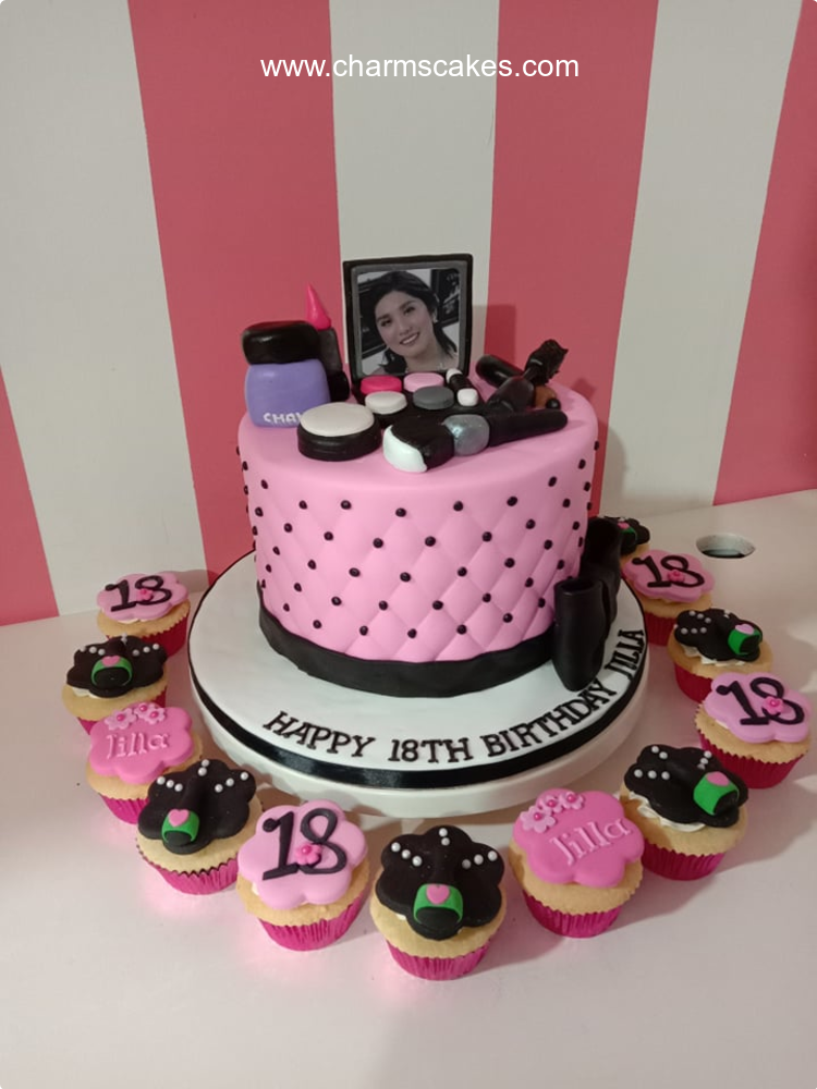 Make Up Debut Debut Custom Cake