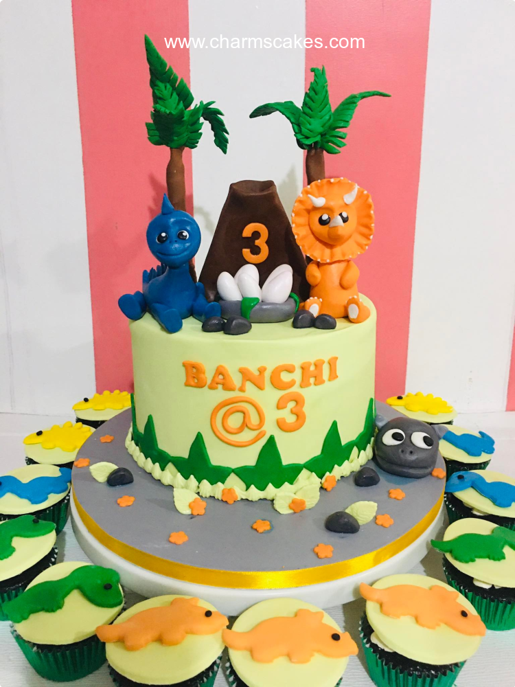 Banchi Dinosaurs Custom Cake