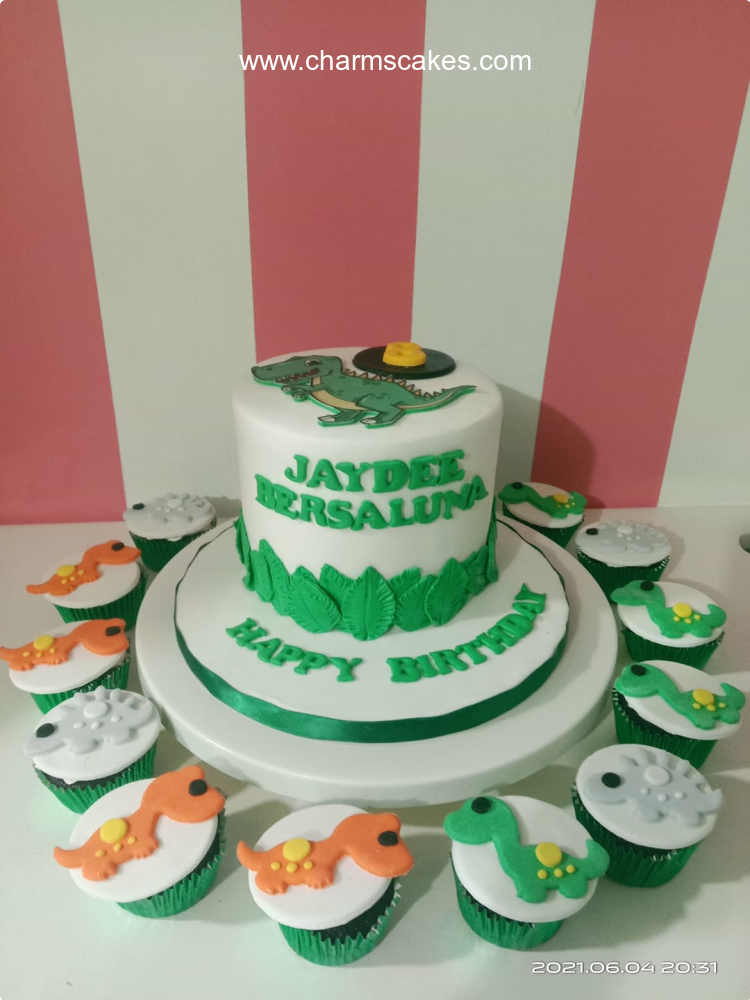 Jaydee Dinosaurs Custom Cake