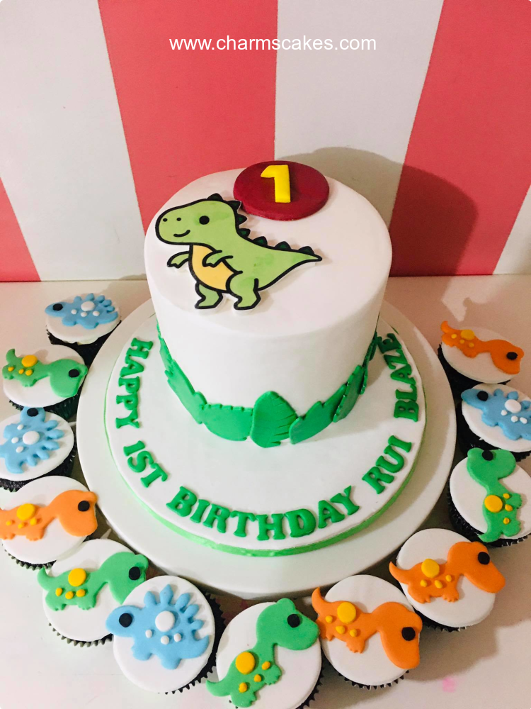 Dino Rui Dinosaurs Custom Cake