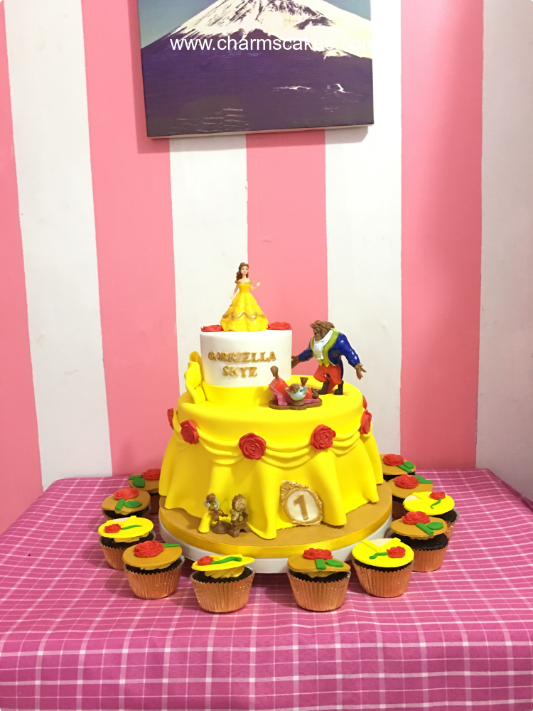 Beauty and the beast Princess Custom Cake