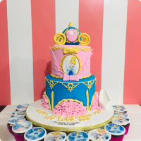 Caroussel Princess Custom Cake