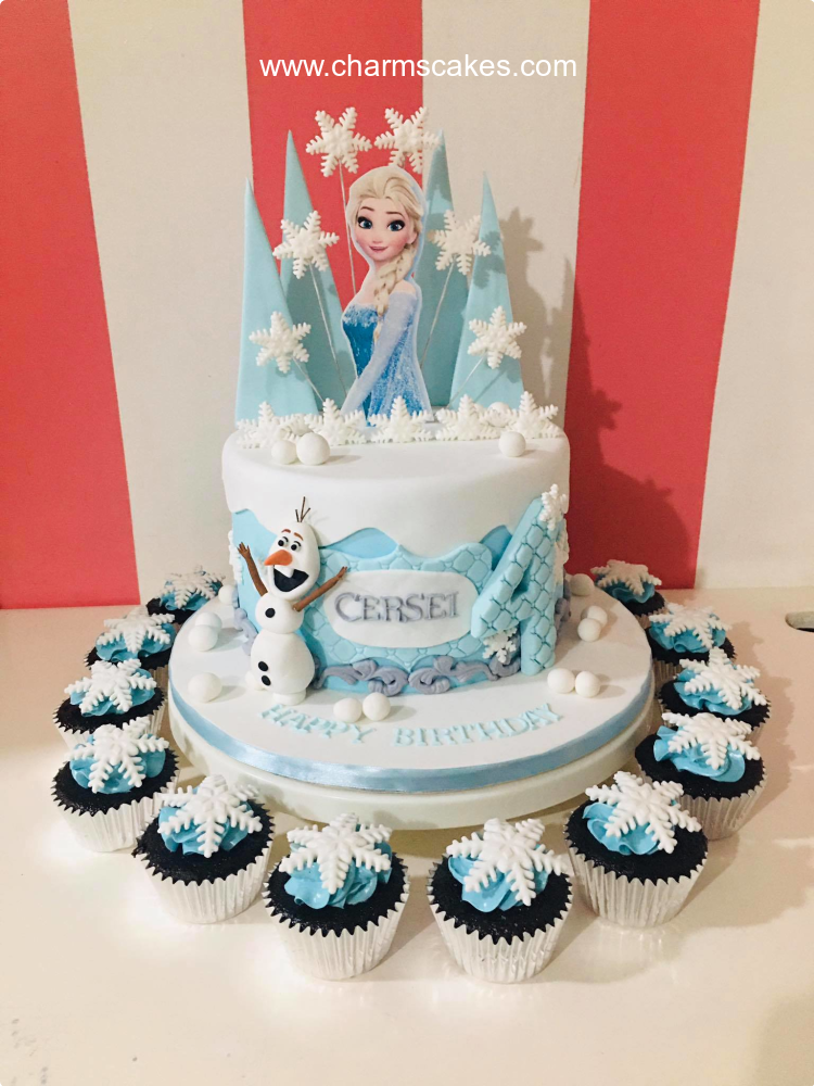 The Ultimate Disney Frozen Cake | The Banana Diaries