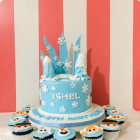 Ishel Frozen Custom Cake