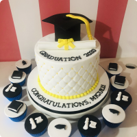 Graduate Graduation Custom Cake