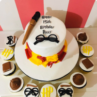 Roxy Harry Potter Custom Cake