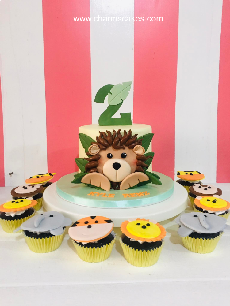 Baby Lion Jungle Safari Custom Cake