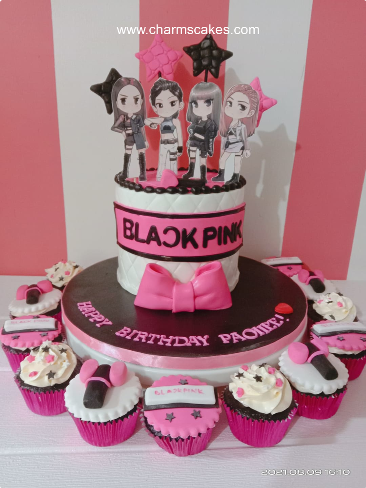 Pao Kpop Cake, A Customize Kpop cake