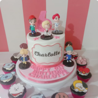 Charlotte Kpop Custom Cake