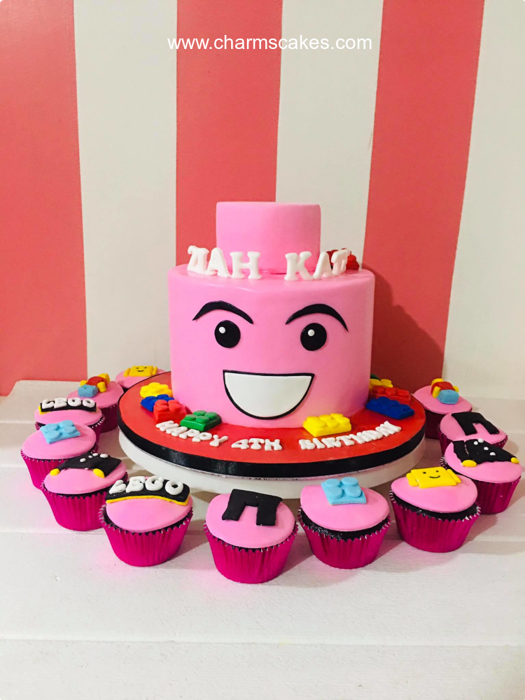 Lego Friends Girl Pink Building Blocks Cake Guatemala - CakeCentral.com