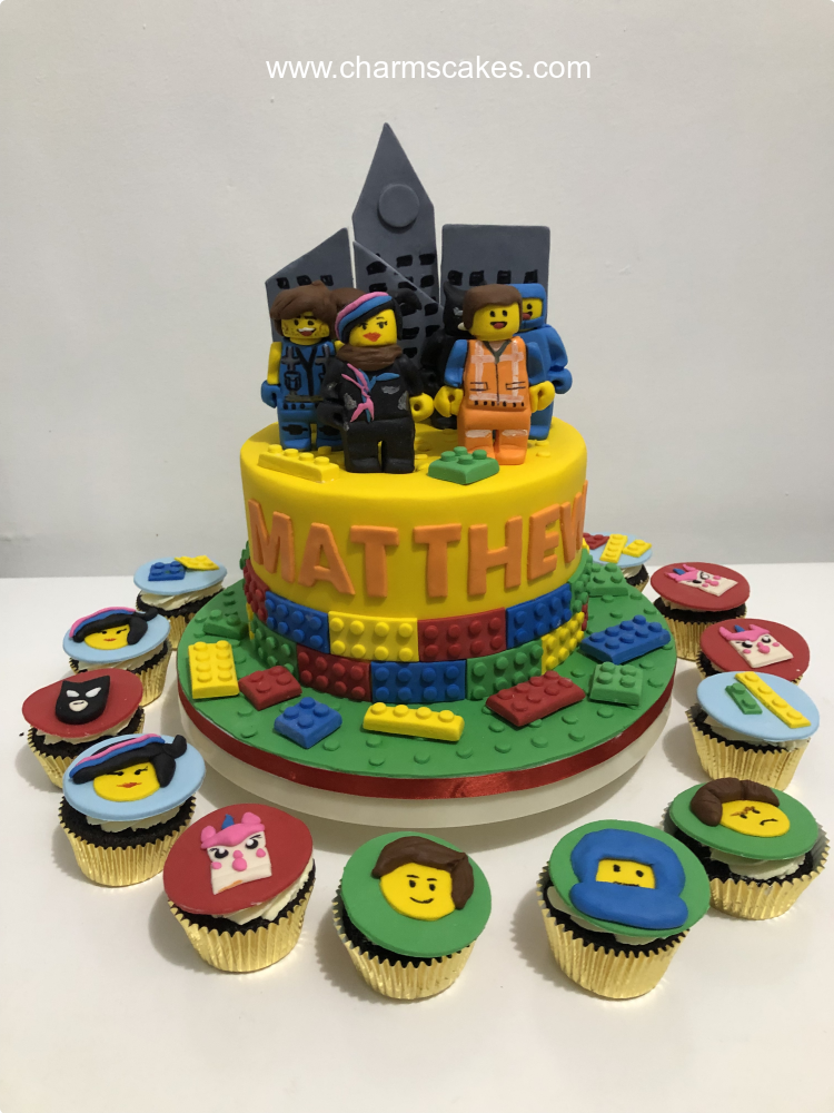 Matt\'s Lego Lego Cake, A Customize Lego cake