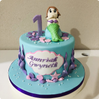 Mermaid Gwyneth Mermaid Custom Cake