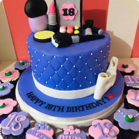 Divine Make Up Custom Cake